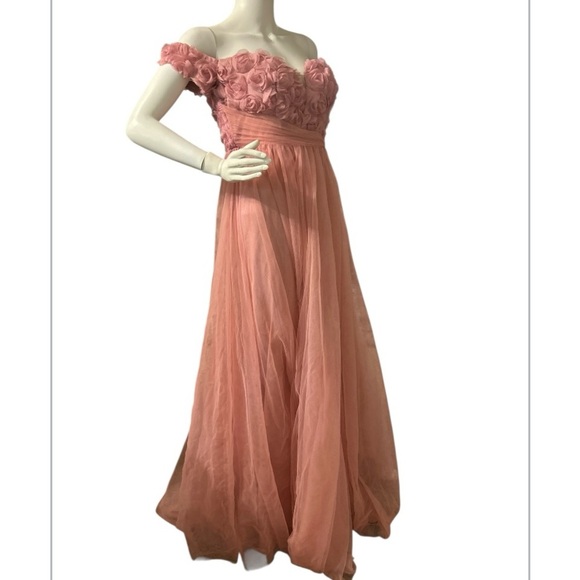 QOQ Pink Floral Decor Off Shoulder NWOT - Picture 8 of 12